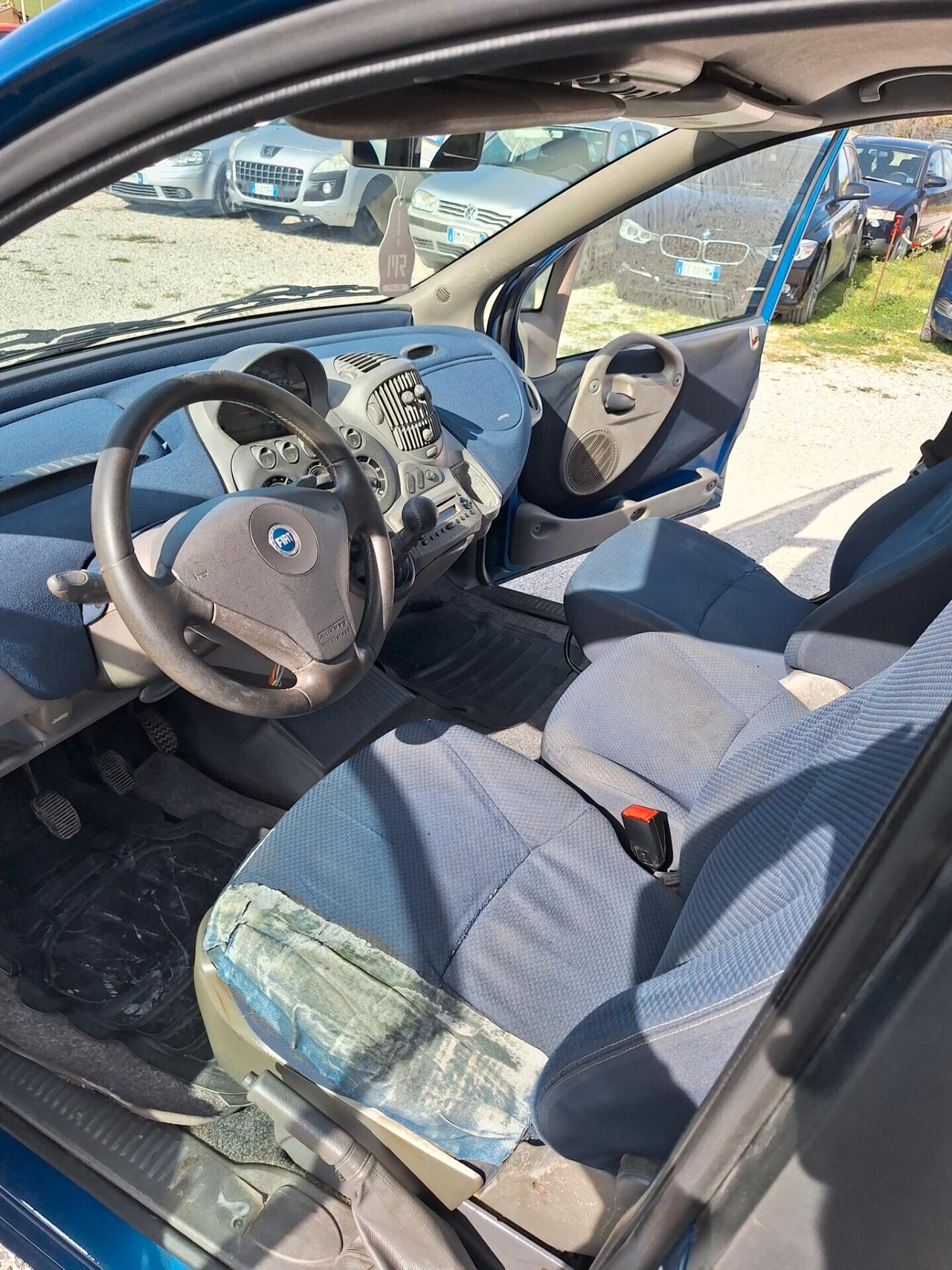 Fiat Multipla 1.6 16V Natural Power Emotion 6 POSTI NEOPATENTATI