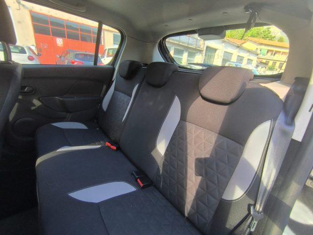 DACIA Sandero STEPWAY ADATTA A NEOPATENTATI