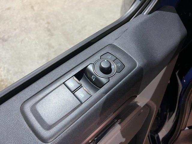 FORD Tourneo Custom 320 2.0 EcoBlue 150CV PL Titanium 9 POSTI
