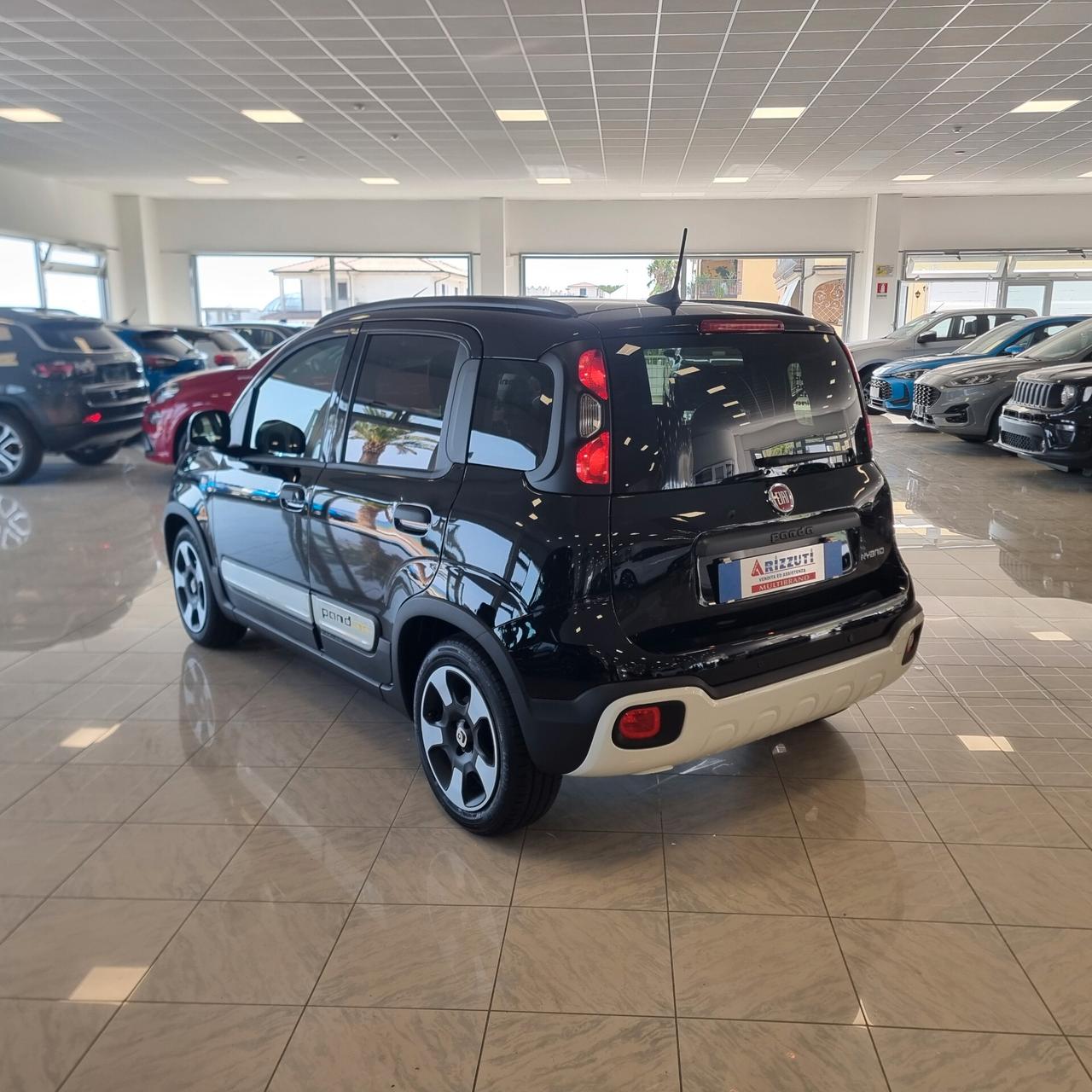 Fiat Panda Pandina 1.0 FireFly 65 CV Hybrid Cross
