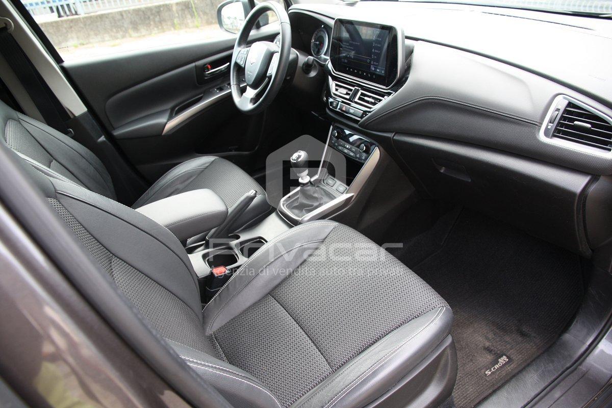 SUZUKI S-Cross 1.4 Hybrid Top