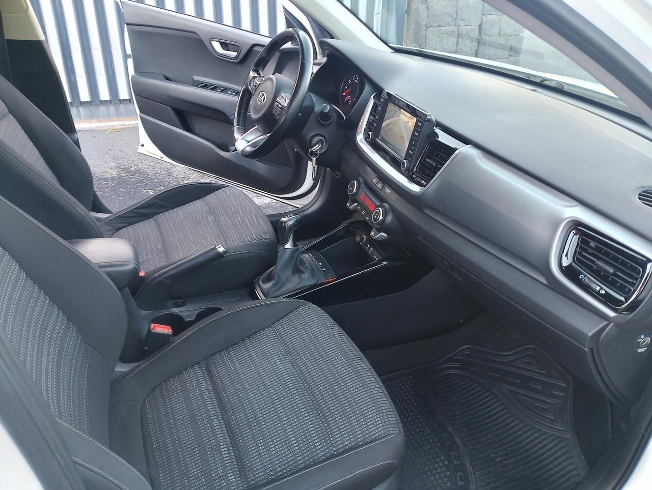 Kia Stonic 1.4 MPI 100 CV Style
