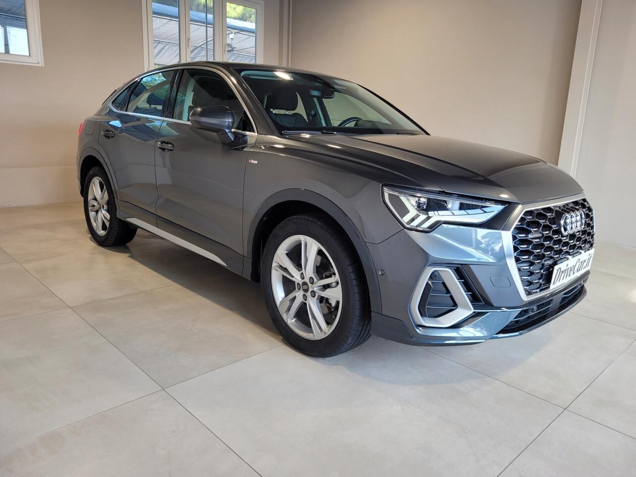 Audi Q3 SPORTBACK 35 TDI QUATTRO S TRONIC S LINE LED NAVI