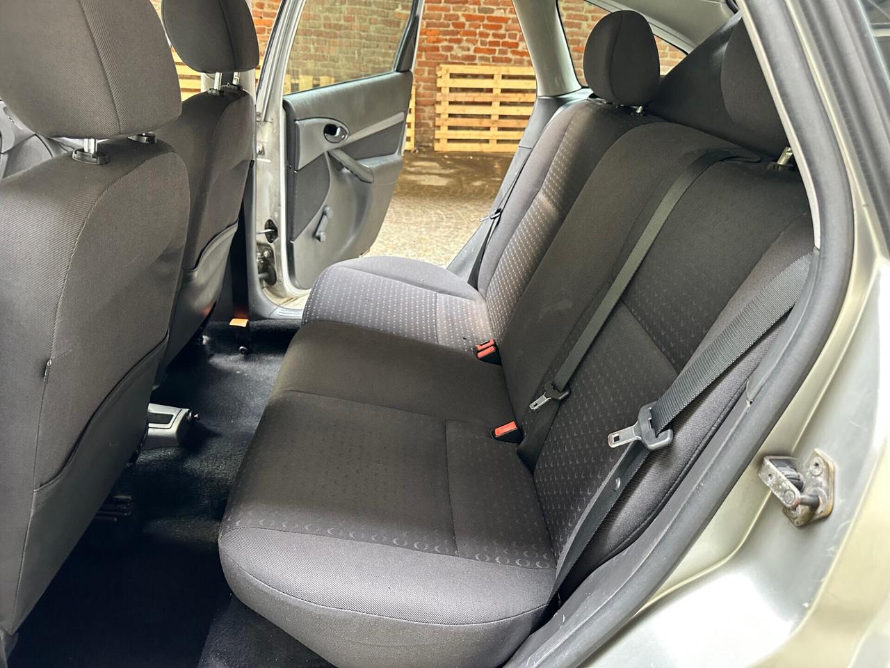 Ford Focus 1.8 TDCi Comandi audio Volante