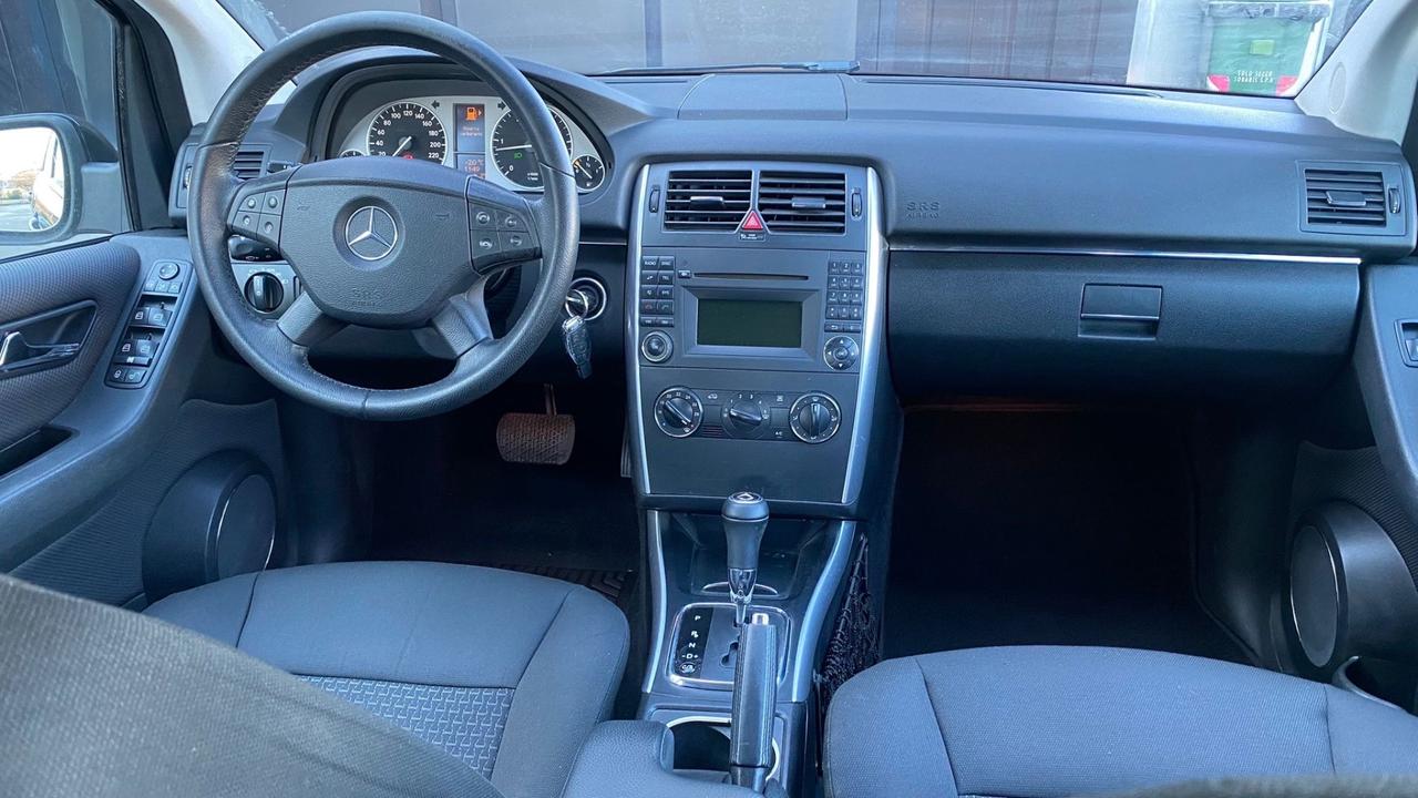 Mercedes-benz B 180 CDI BlueEFFICIENCY Premium