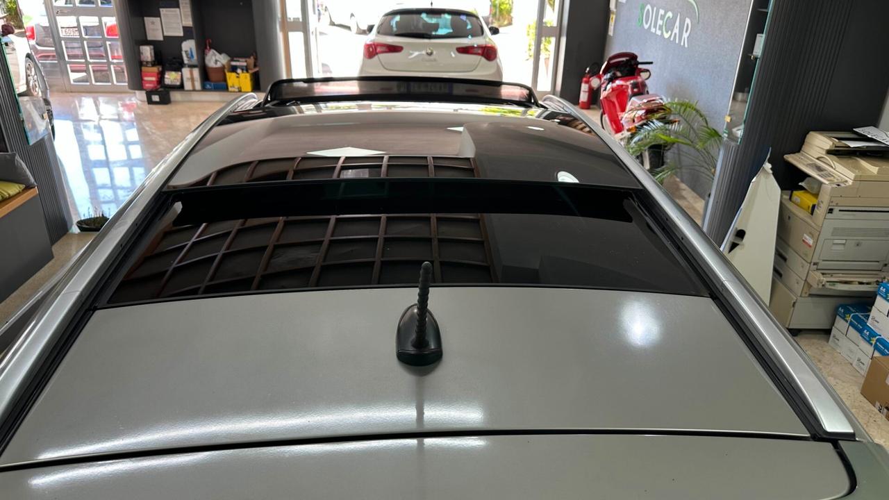 Kia Carens 1.7 CRDi 115 CV Class "Ben curata in tutto"