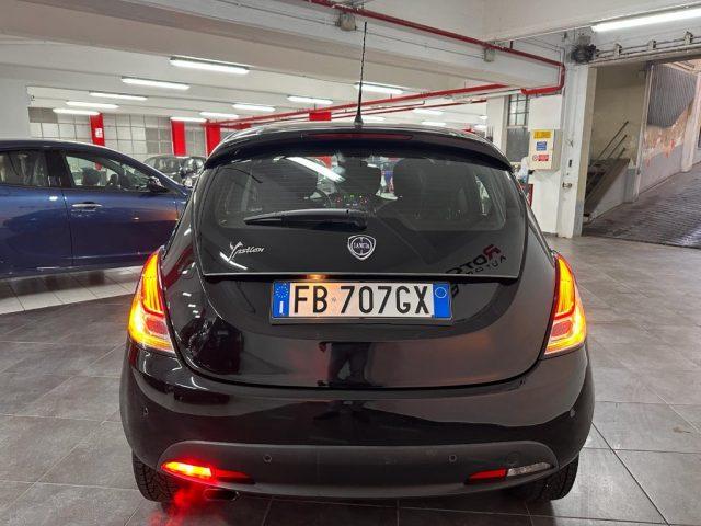 LANCIA Ypsilon 1.2 69 CV 5 porte GPL Ecochic 30th Anniversary