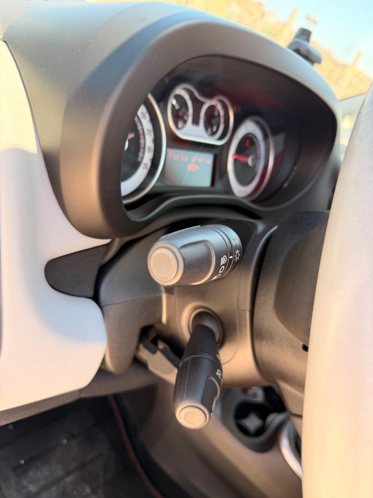 Fiat 500L 1.6 Multijet 105 CV anno 2013