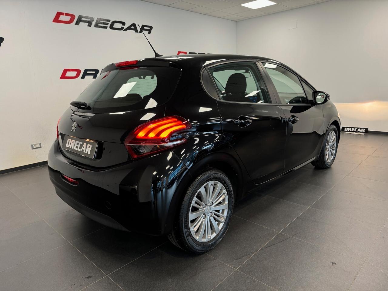 Peugeot 208 PureTech 82 5 porte Active OK NEOPATENTATI 87.000 KM