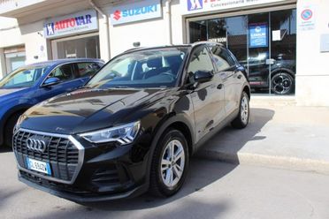 AUDI Q3 35 TDI Business