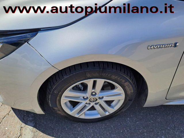 TOYOTA Corolla 1.8 Hybrid Active