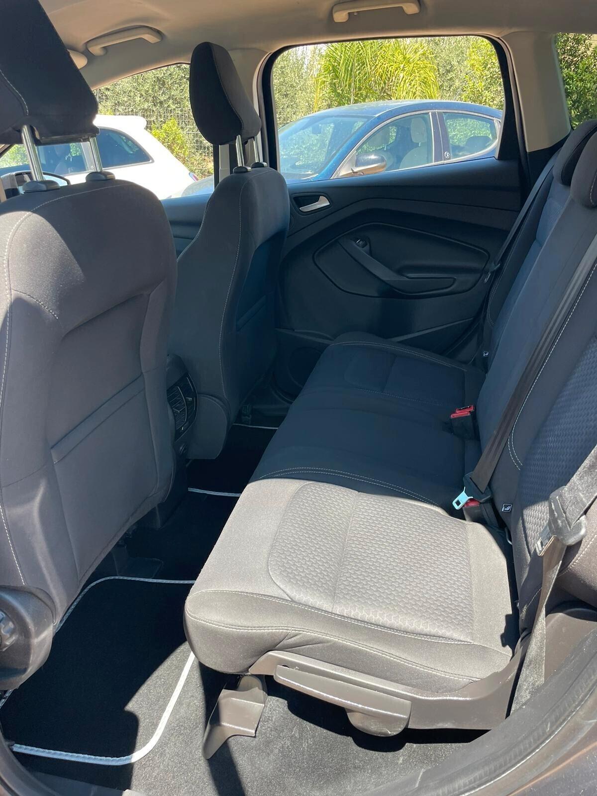 Ford Kuga 2.0 TDCI 150 CV S&S 4WD