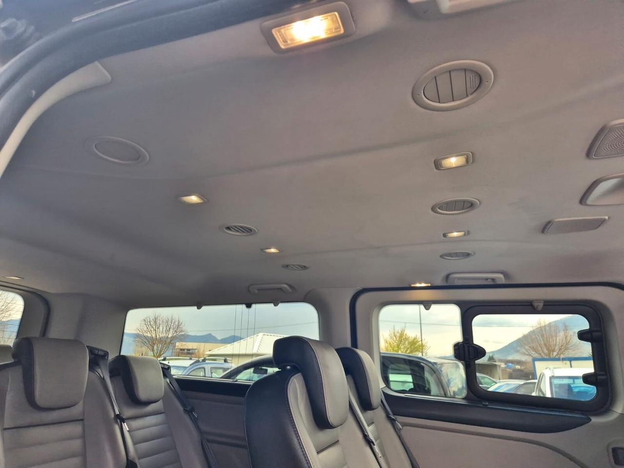 Ford Tourneo Custom 310 2.0 TDCi 170CV PC Titanium