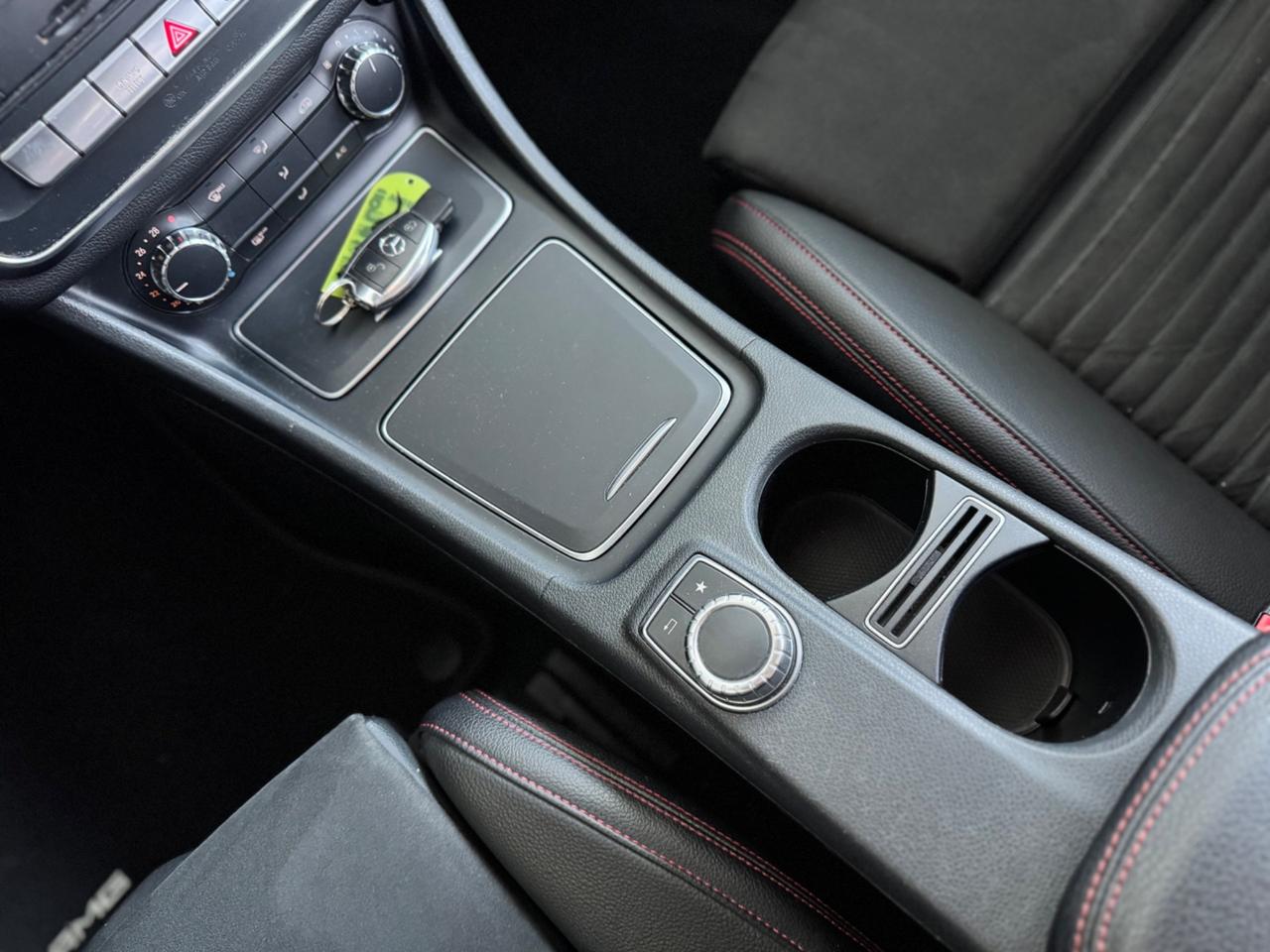 Mercedes-benz CLA 220 d 4Matic Automatic Premium AMG