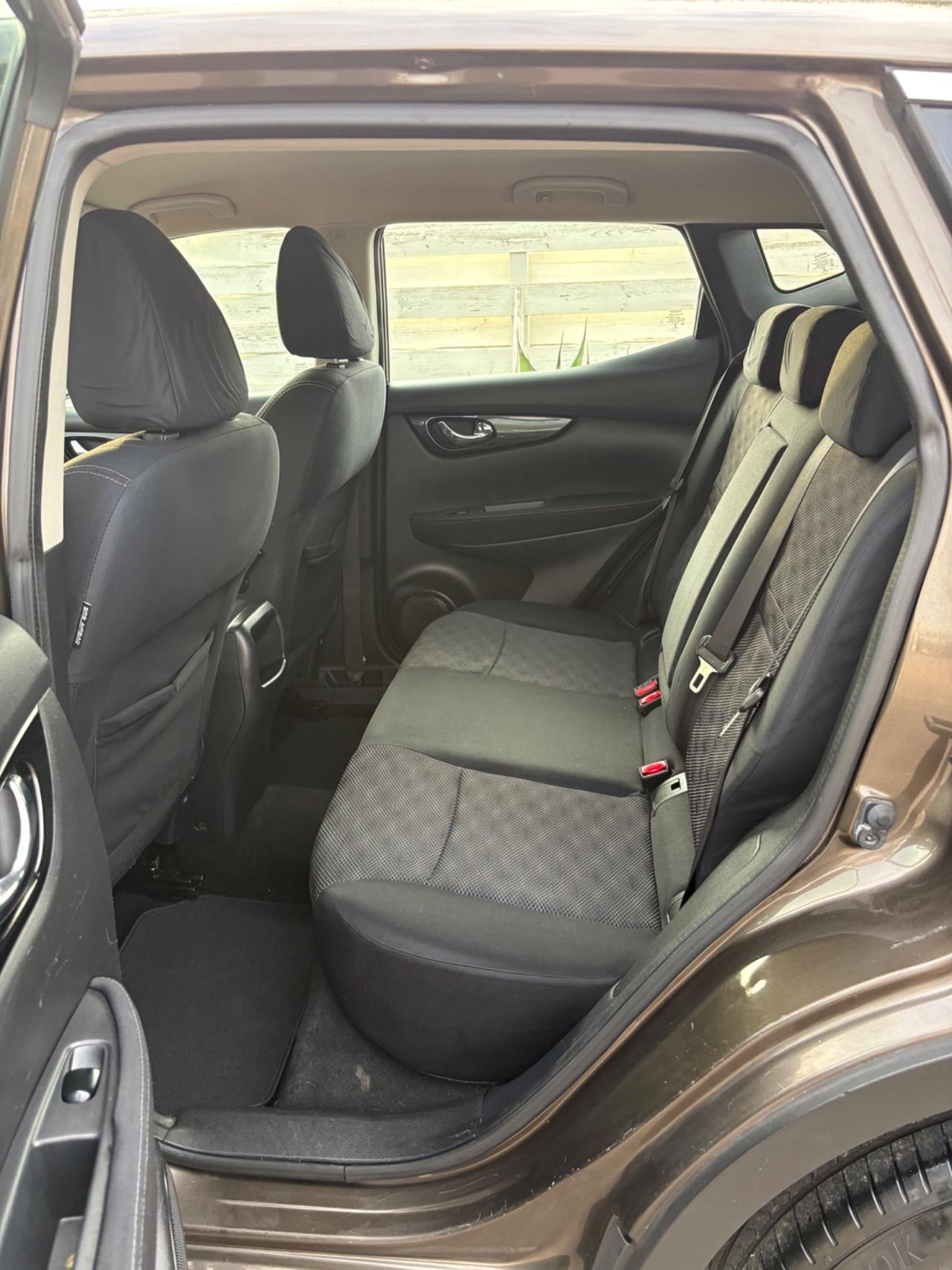 Nissan Qashqai 1.5 dCi zero lavori da eseguire in pronta consegna