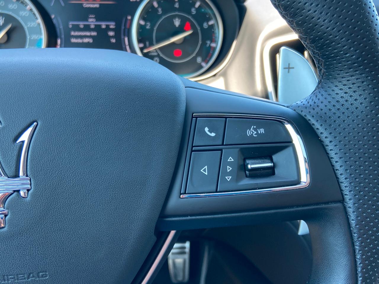 Maserati Ghibli 3.0 V6 Modena S Q4 430cv auto