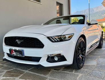 Ford Mustang Convertible 2.3 ecoboost 317cv