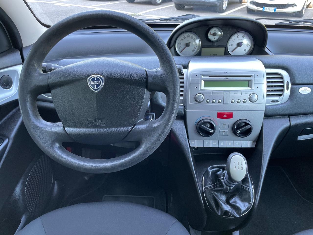 Lancia Ypsilon 1.2 69 CV Elle