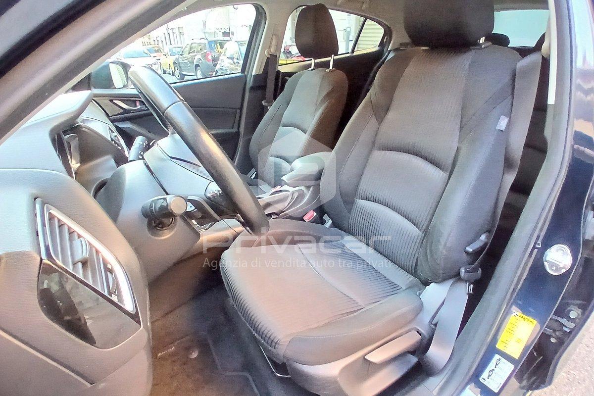 MAZDA Mazda3 1.5 Skyactiv-D Exceed