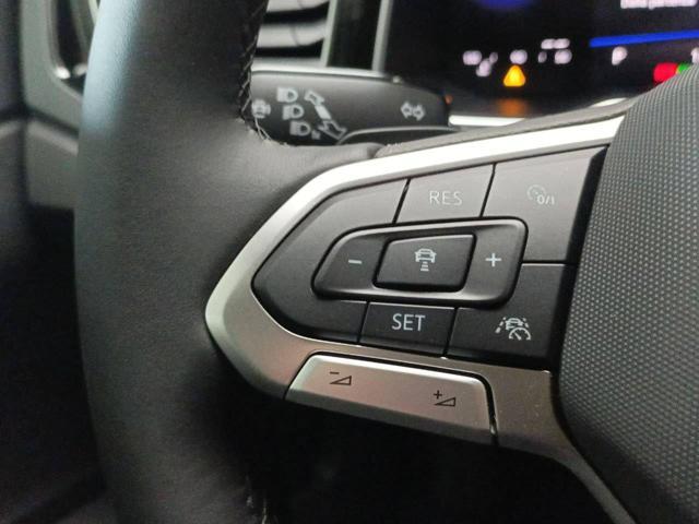 VOLKSWAGEN Polo 1.0 TSI DSG R-Line Plus