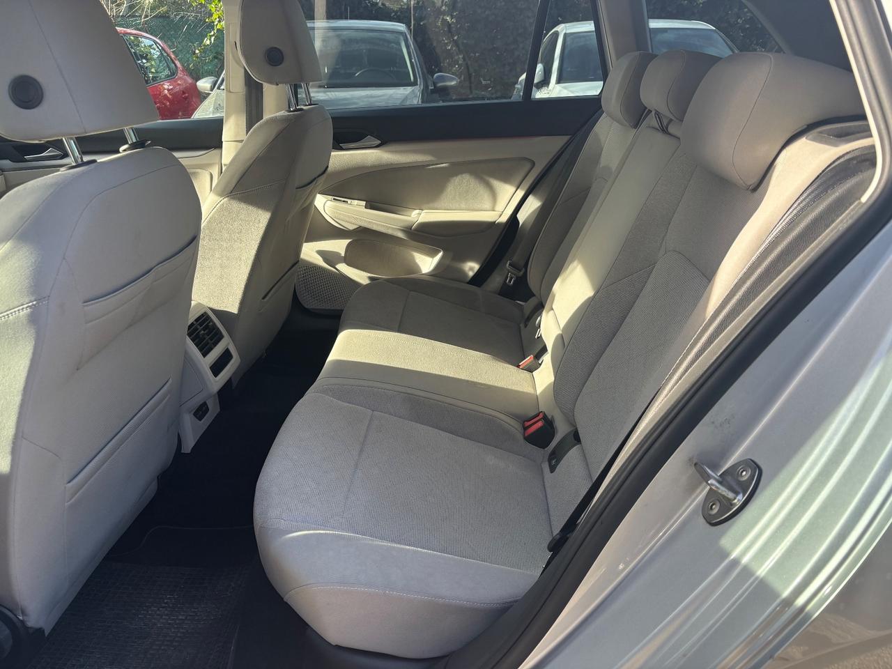 Volkswagen Golf Variant 2.0 TDI 115cv