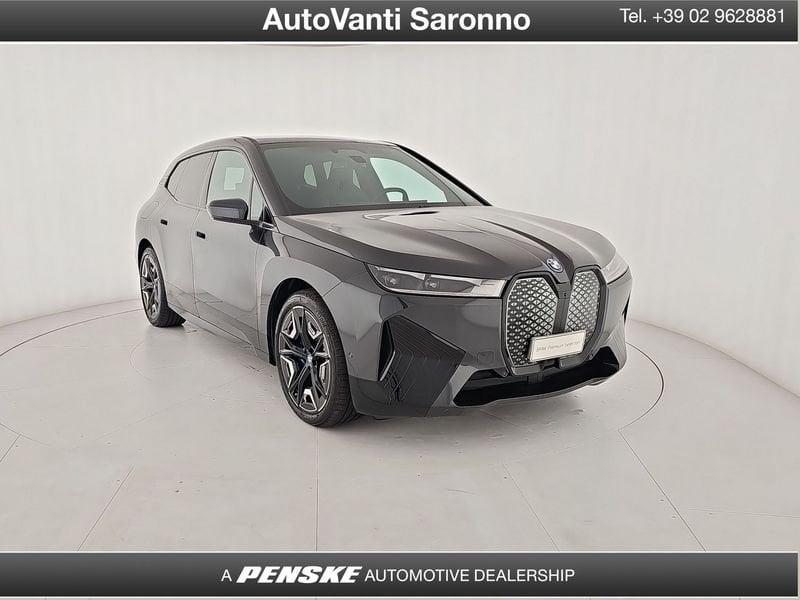 BMW iX iX xDrive50 Pacchetto Sportivo