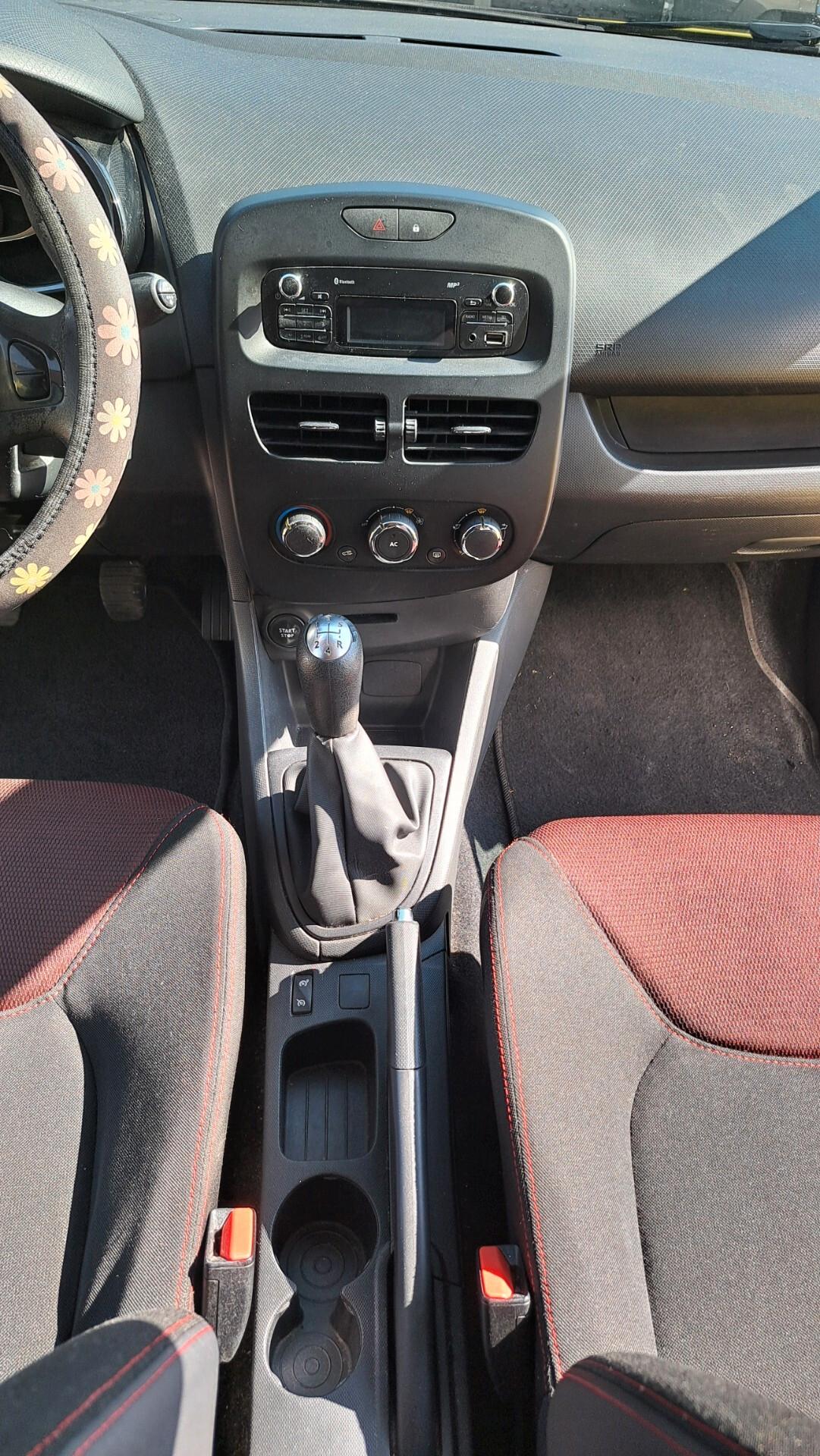 Renault Clio 1.2 16V 5 porte Live! OK NEO PATENTATI