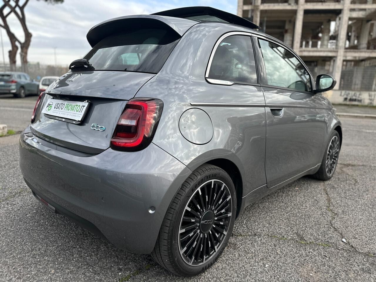 Fiat 500e La Prima 42kWh 118cv Tetto APRIBILE