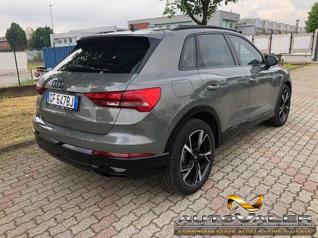 AUDI Q3 35 TDI S tronic Business Advanced