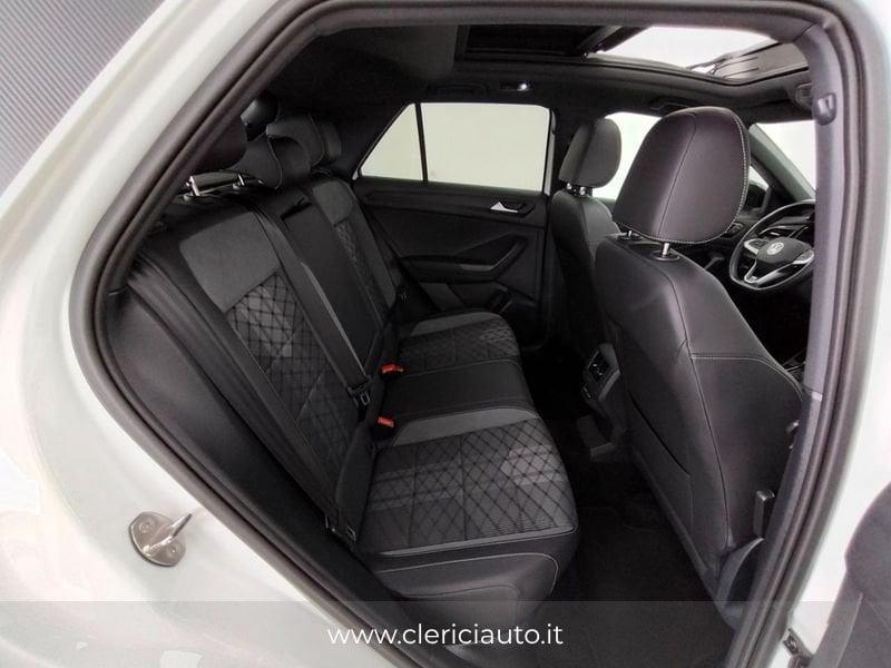 Volkswagen T-Roc 1.5 TSI ACT DSG R-Line