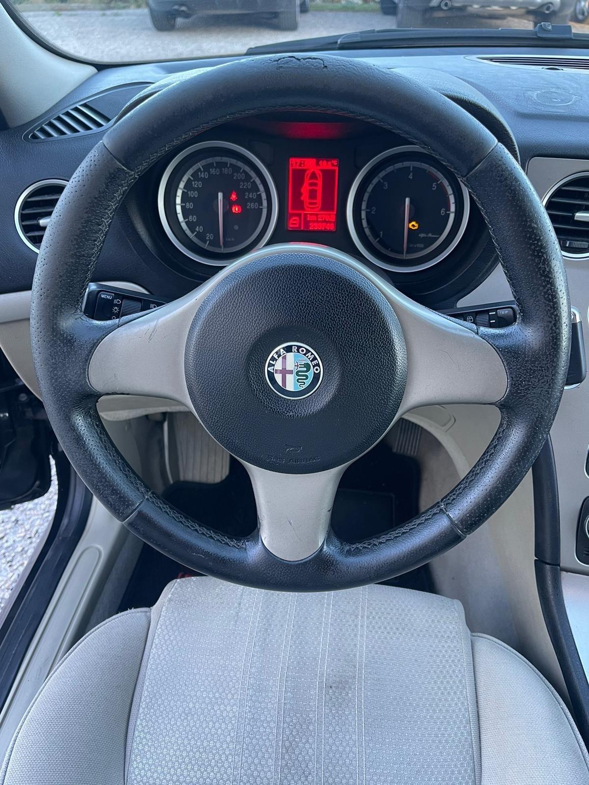 Alfa Romeo 159 1.9 JTDm Sportwagon