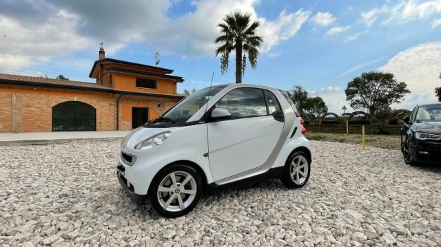 Smart Fortwo 1.0 MHD PULSE 71cv PERFETTA