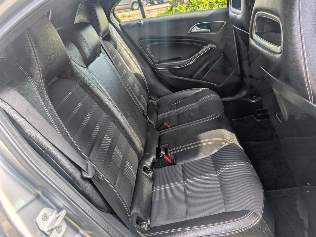 Mercedes-benz A 180 Premium UNICO PROPRIETARIO TAGL. CERT.