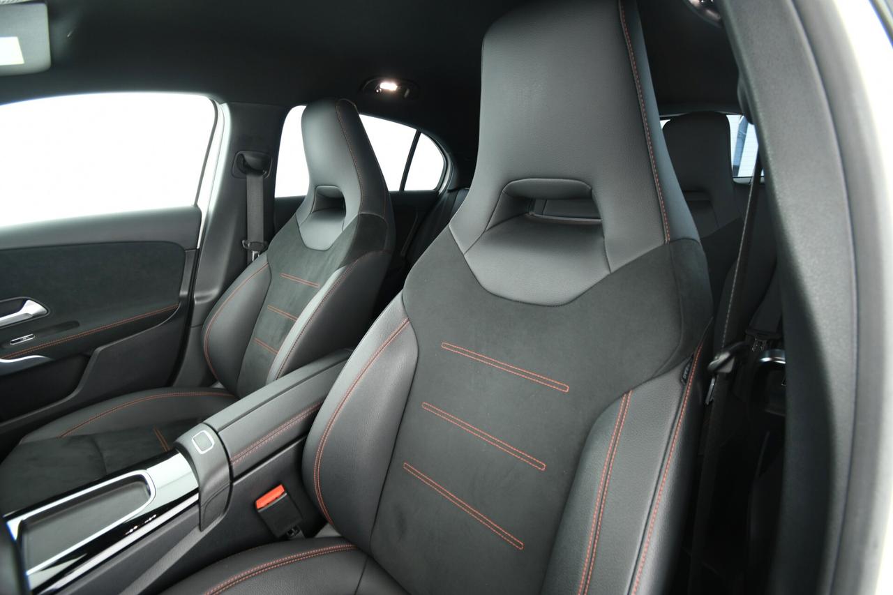 Mercedes-benz A 200 Automatic AMG Line Premium