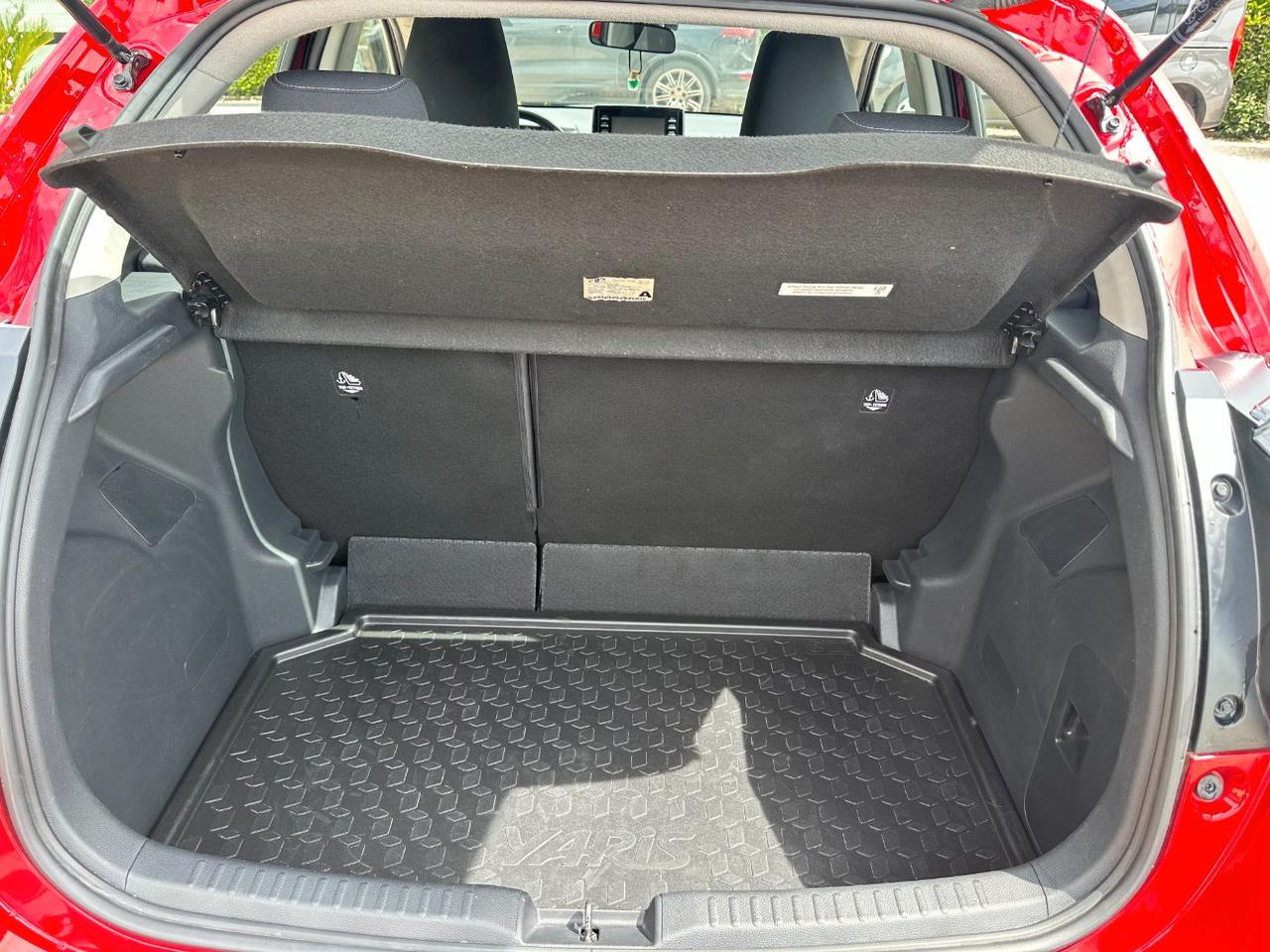 Toyota Yaris Hybrid Trend MY22 KM 23000