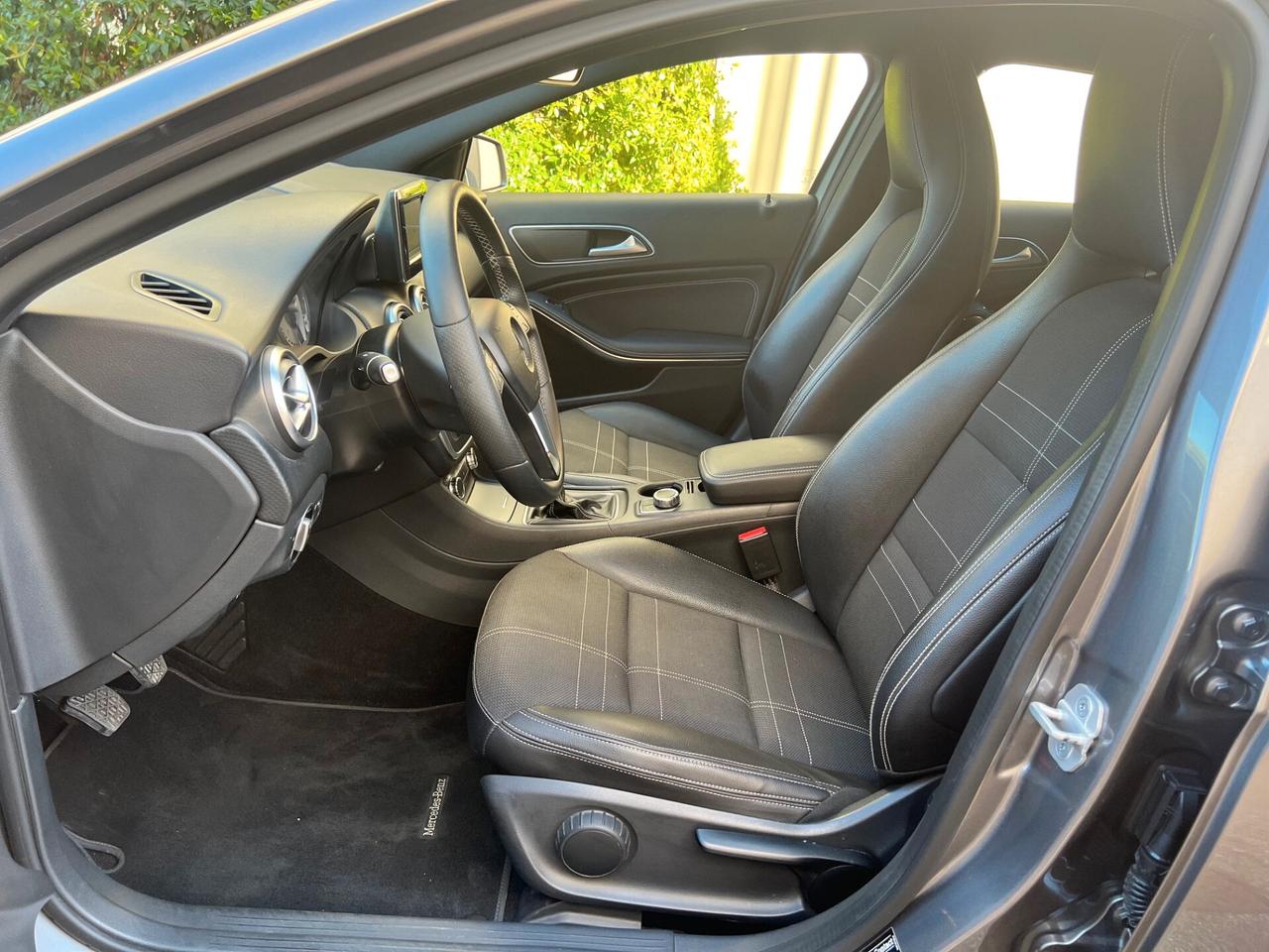 Mercedes-benz A 180 cdi 109cv SPORT E6 NAVI/PELLE/16;/PDC PERFETTA!!