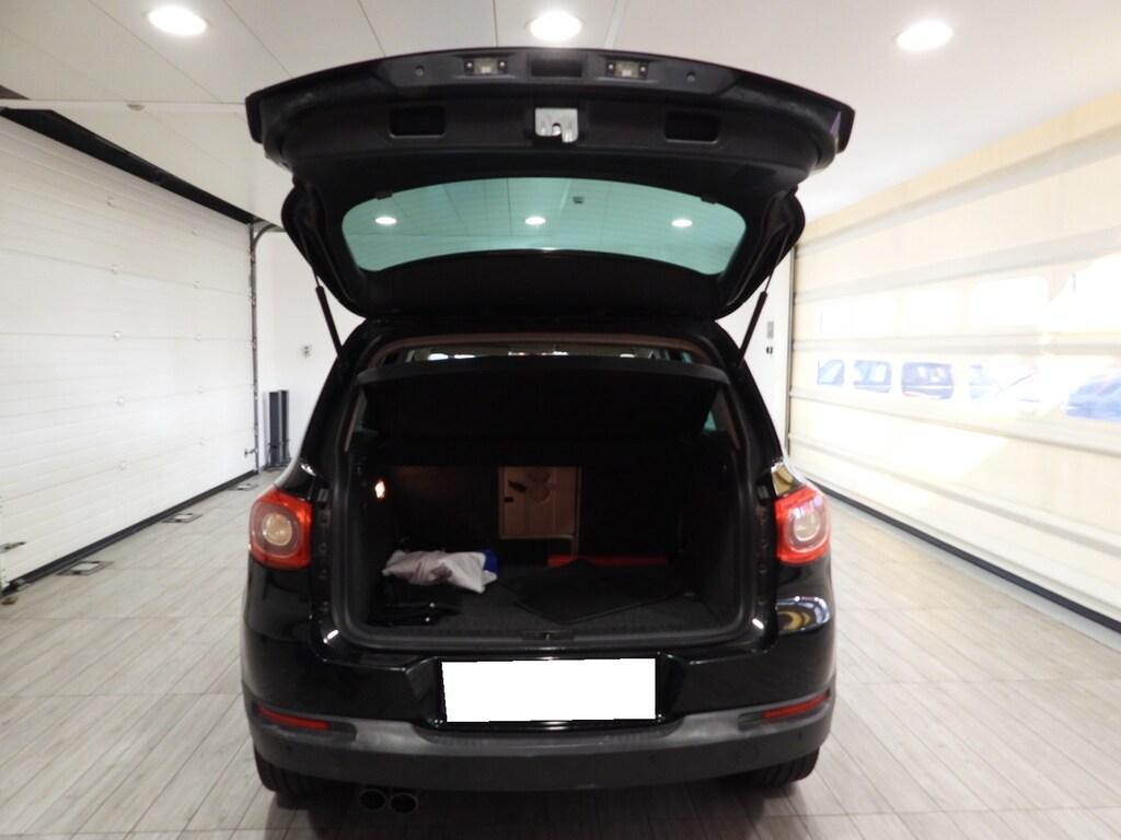 Volkswagen Tiguan 2.0 TDI Sport&Style 4Motion Tiptronic