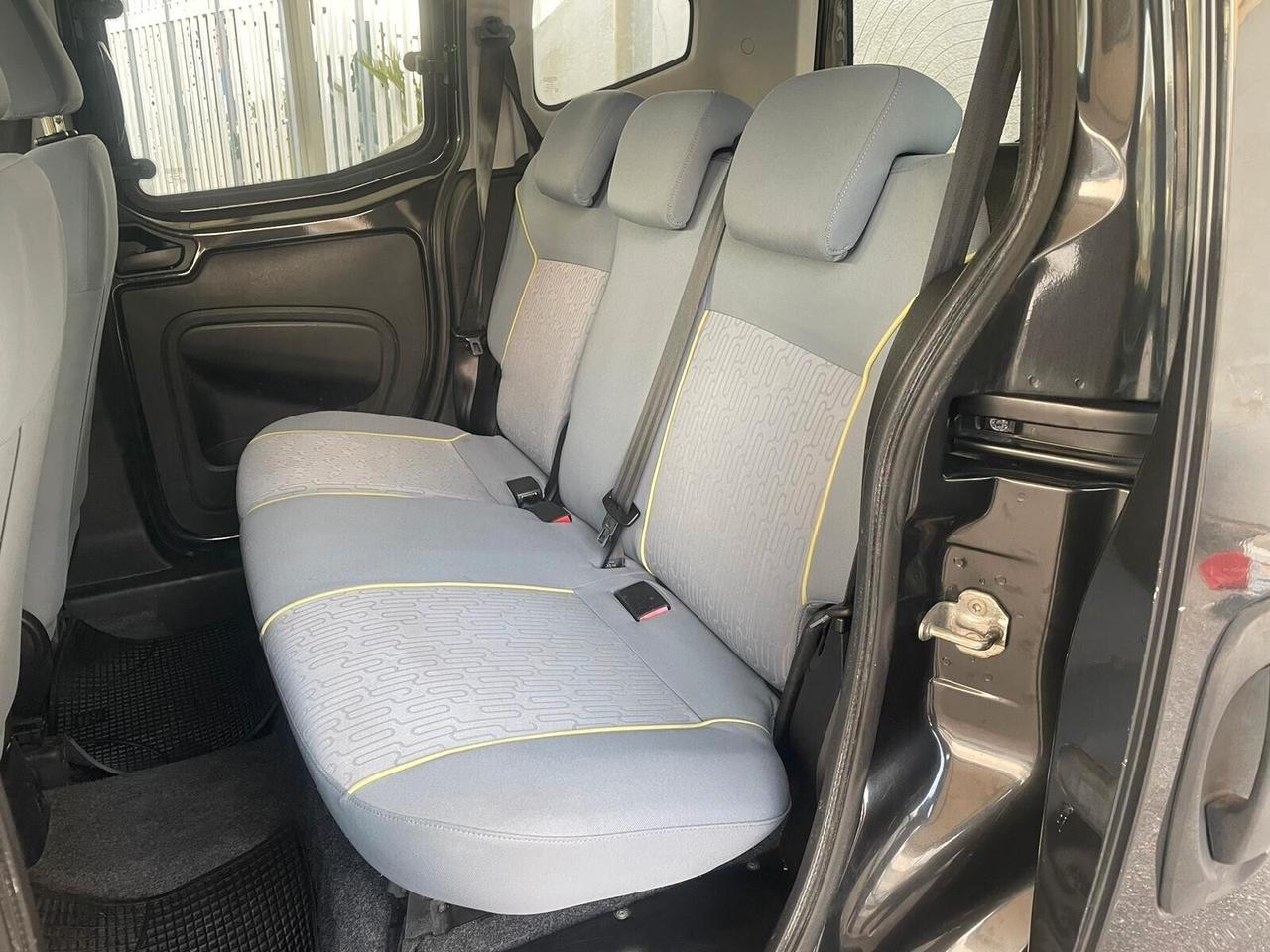 Peugeot Bipper Tepee 1.3 HDi 75 FAP Stop&Start Outdoor