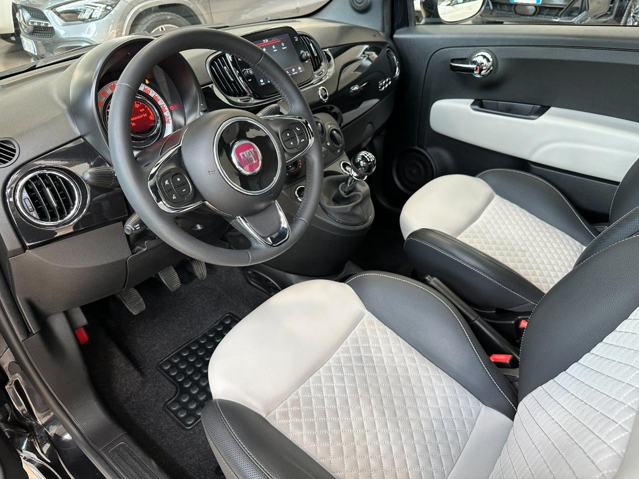 Fiat 500 1.0 hybrid Connect 70cv - Carplay - Tetto panorama