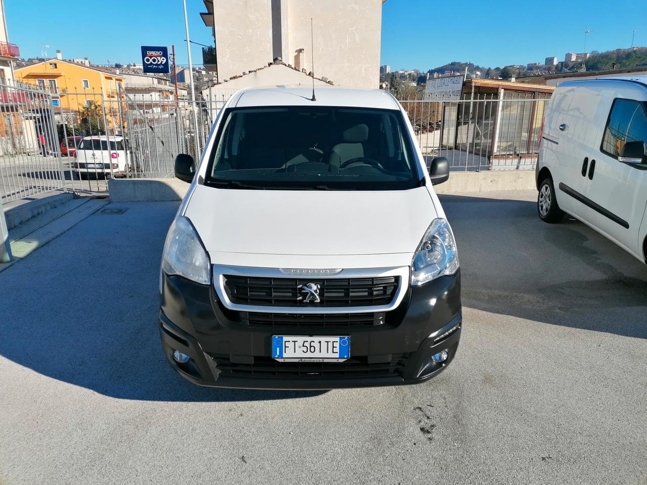 Peugeot Partner 1.6 HDI 3 POSTI COIBENTATO 2019