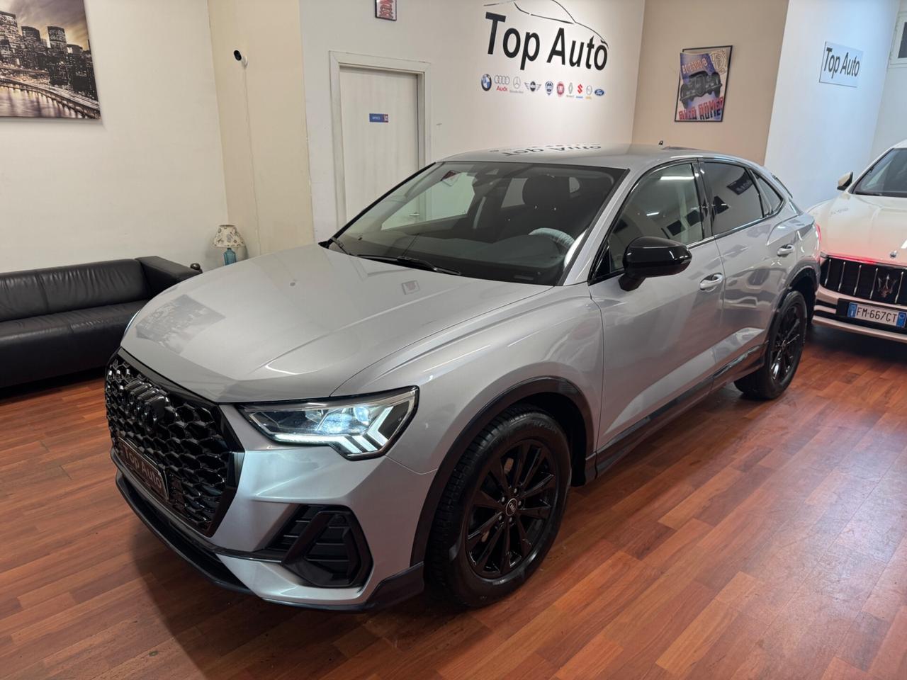 AUDI Q3 SPB 35 TDI S TRONIC IDENTITY BLACK - MY21
