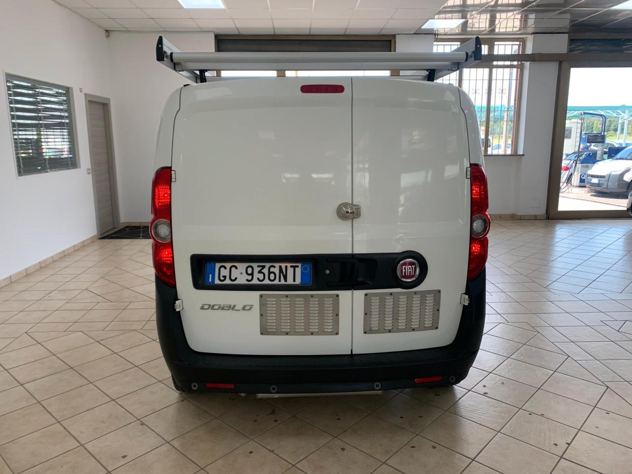 Fiat Doblò 1.4 T-Jet Natural Power *ATTREZZATO+220V*