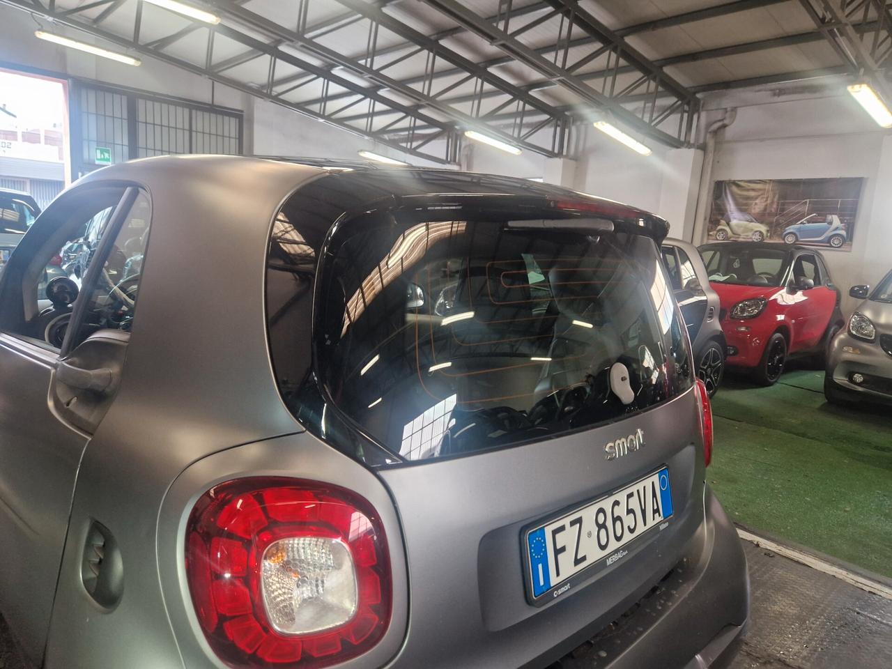 Superpassion matt grey solo 36000km strafull
