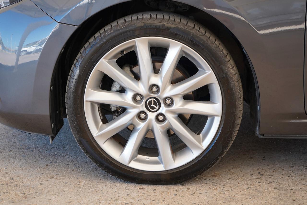 Mazda 3 Mazda3 2.2 Skyactiv-D Exceed - 2018