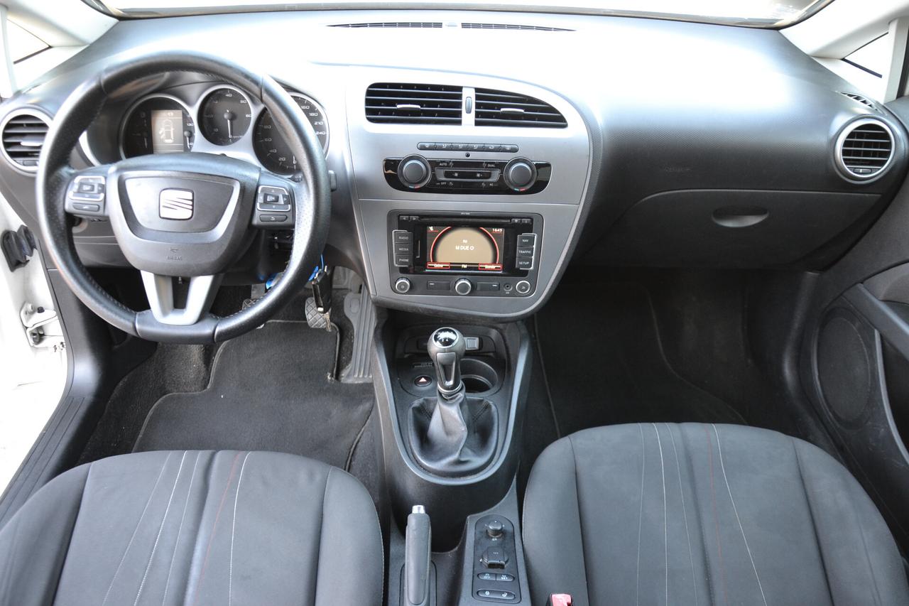 Seat Leon 1.6 TDI 105CV **UNIPRO'**LEGGI NOTE**PREZZO VERO**