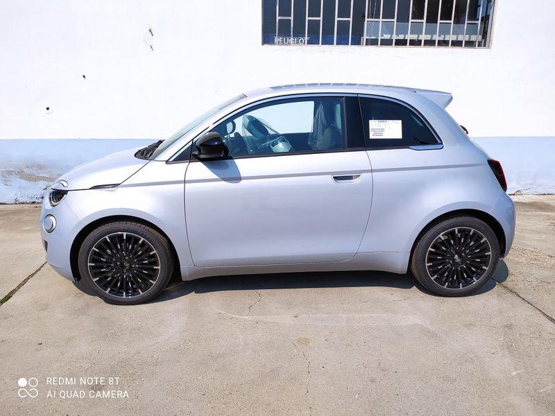 FIAT 500 Hybrid Hybrid Icon CBC