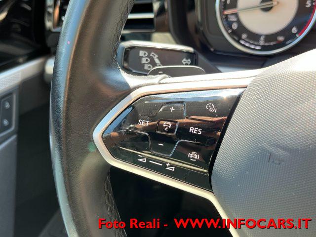 VOLKSWAGEN Touareg 3.0 V6 TDI SCR 231 cv PROMO !
