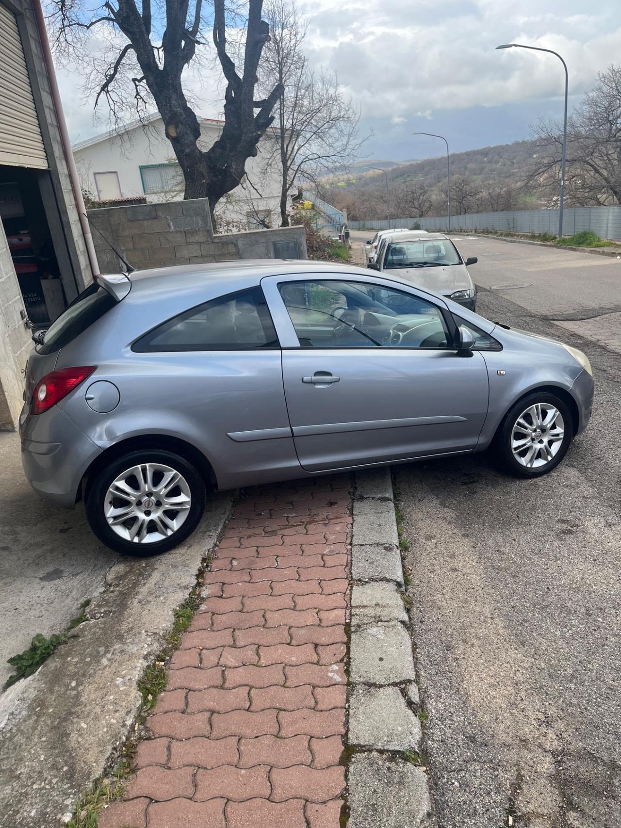 Opel Corsa 1.3 CDTI 75CV 3 porte Enjoy