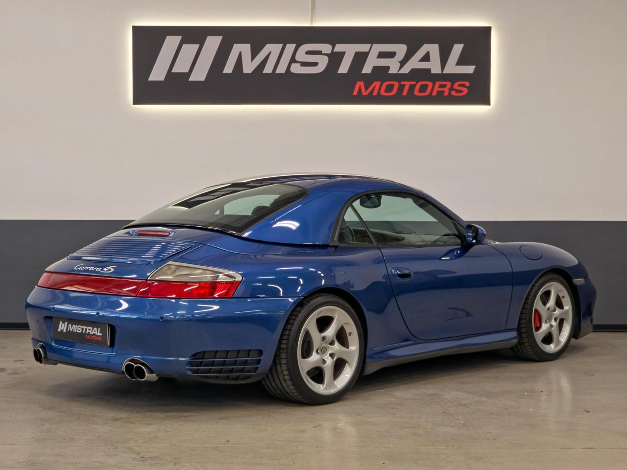 Porsche 911 Carrera 4S Cabriolet