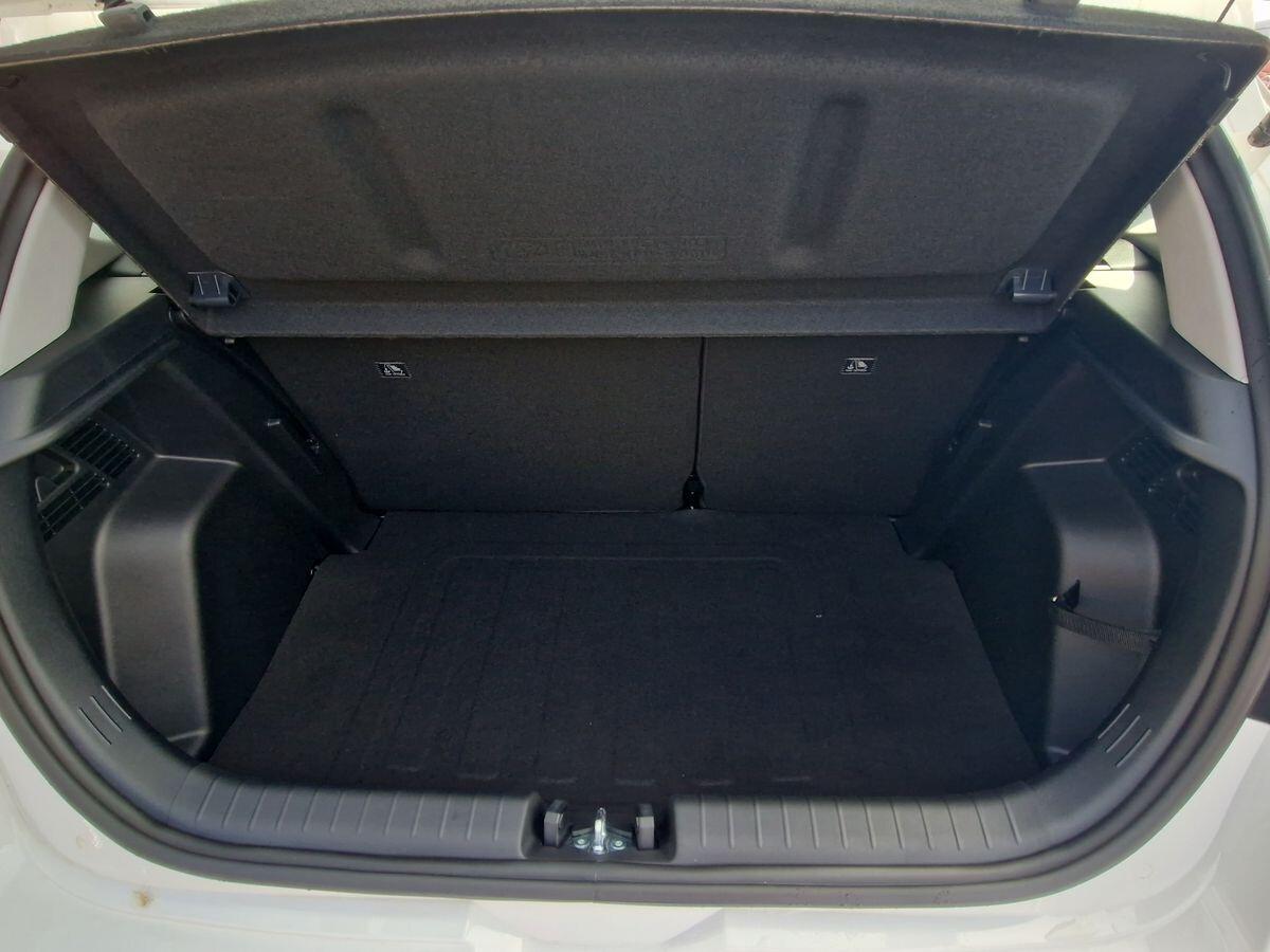 HYUNDAI I20 1.2 CONNECTLINE